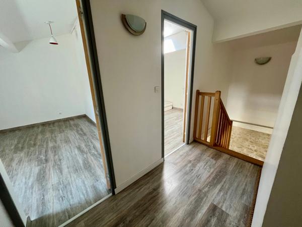 SAINTE GEMME LA PLAINE 85400 AUX PORTES DE LUCON ADORABLE FERMETTE RENOVEE 4 CHAMBRES SUR 671M² CLOS