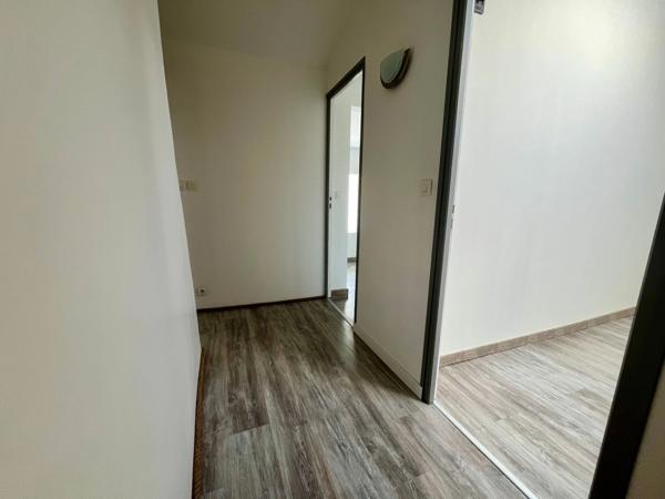 SAINTE GEMME LA PLAINE 85400 AUX PORTES DE LUCON ADORABLE FERMETTE RENOVEE 4 CHAMBRES SUR 671M² CLOS