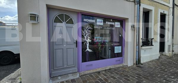 Fonds de COMMERCE  / LOCAL 40 m² / Quartier dynamique / MEAUX centre - Gare 1 km