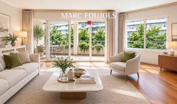Paris XVI Appartement traversant de 101 m2 avec balcons