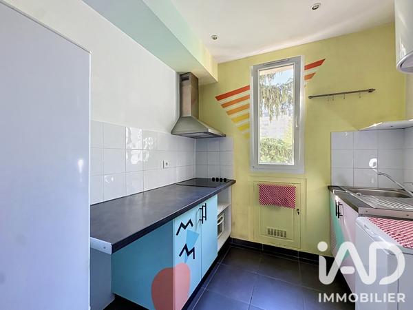 Appartement à vendre 3 pièces 50 m² Courbevoie