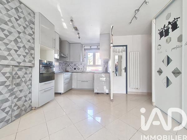 Appartement à vendre 4 pièces 76 m² Épinay-sur-Seine