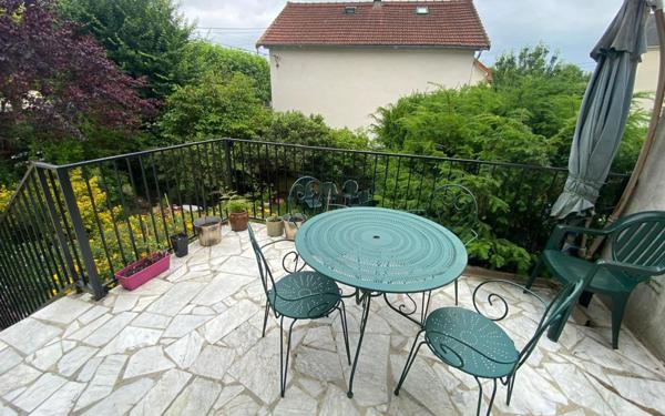 Maison à vendre    3 pièces • 70 m2 Gournay-sur-Marne