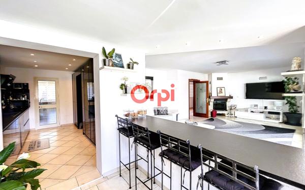 Maison à vendre    7 pièces •  Porto-Vecchio