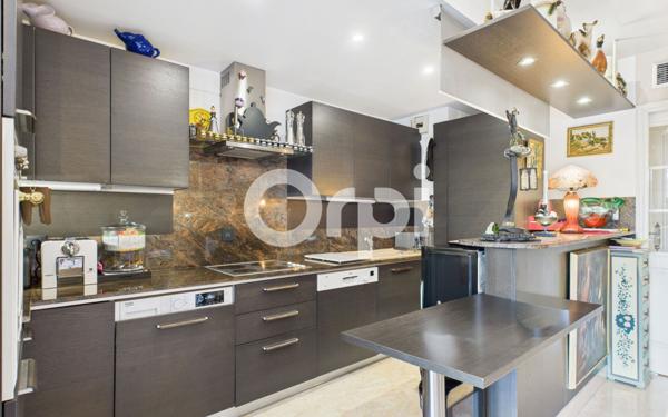 Appartement à vendre    3 pièces • 63,60 m2 Mandelieu-la-Napoule