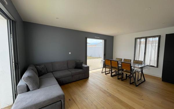 Maison à vendre    4 pièces •  Le Bois-Plage-en-Ré
