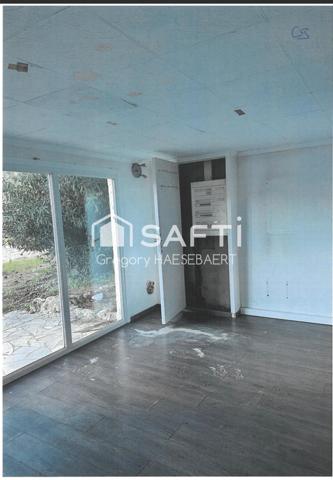 idéal Promoteur :locaux/terrain constructible idéalement situé sortie d’Autoroute