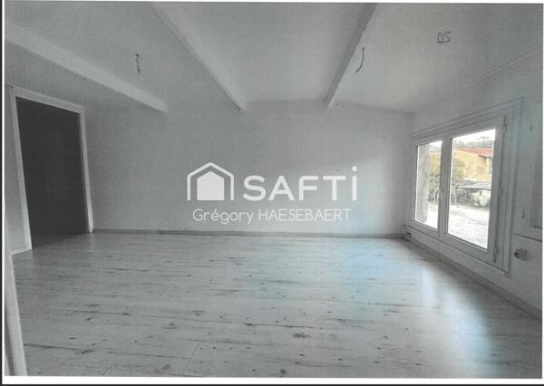 idéal Promoteur :locaux/terrain constructible idéalement situé sortie d’Autoroute