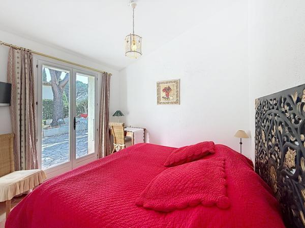 Maison à vendre  8 pièces - 220 m2 CAVALAIRE SUR MER - 83