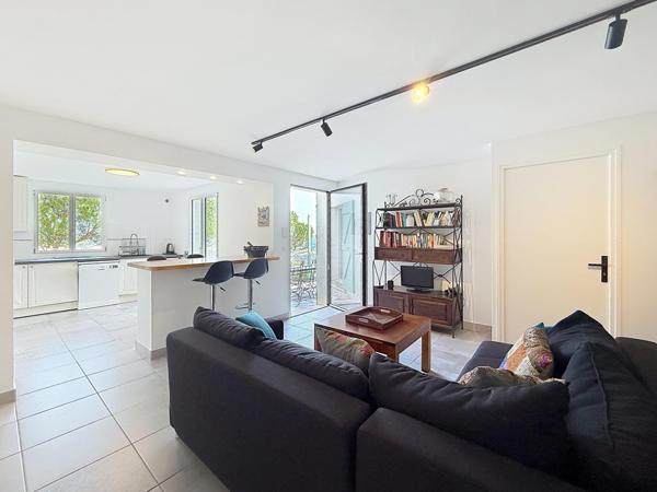 Maison à vendre  8 pièces - 220 m2 CAVALAIRE SUR MER - 83