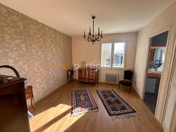 Vente Maison144 m² - 8 Pièces - LA CHAPELLE LARGEAU (79700)