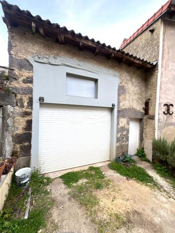 Maison avec jardin et grange