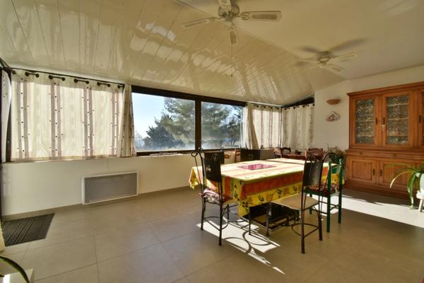 04200 Maison de campagne 210 m² sur 16500 m²