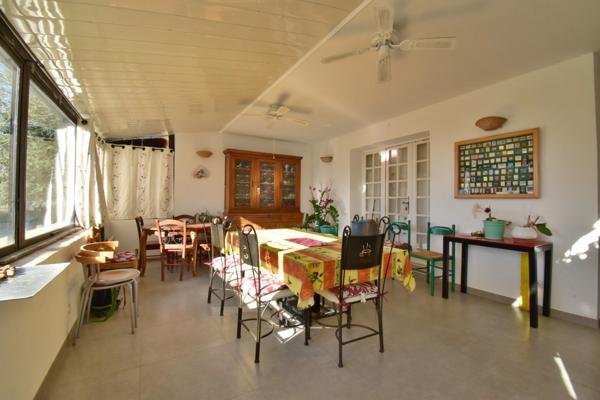 04200 Maison de campagne 210 m² sur 16500 m²