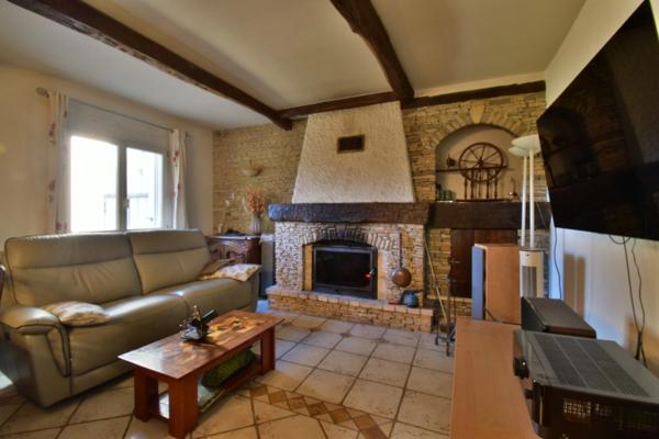 04200 Maison de campagne 210 m² sur 16500 m²