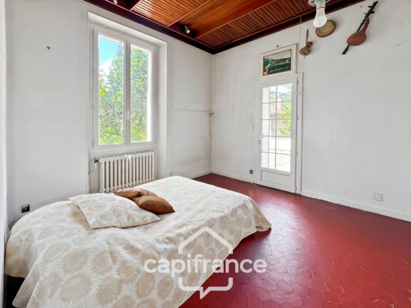 Propriete à vendre 12 pièces MARSEILLE 11EME ARRONDISSEMENT (13)