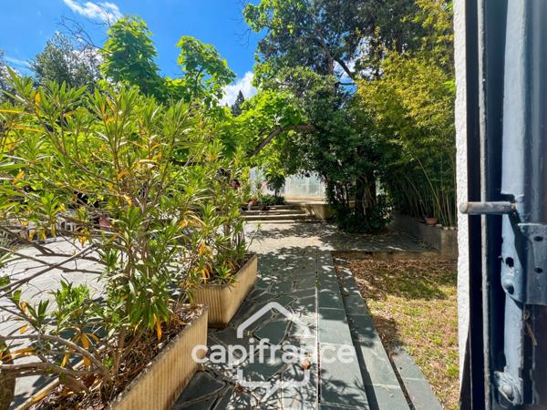 Propriete à vendre 12 pièces MARSEILLE 11EME ARRONDISSEMENT (13)