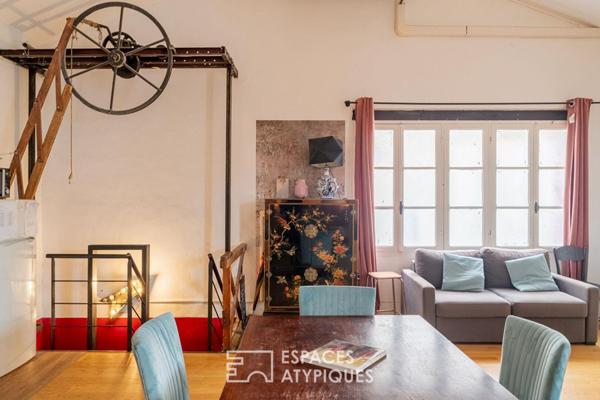 Théâtre et loft d’artiste dans une ancienne menuiserie – La Plaine