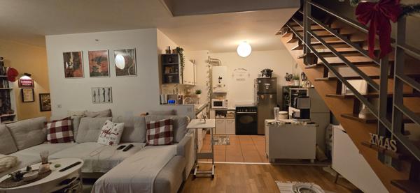 Duplex
                                                                                                                                                                                                                                                                                                                        3 pièce(s)                                                                                                                                                                                                          2 chambre(s)                                                                                                                                                                                                          64.15  m²