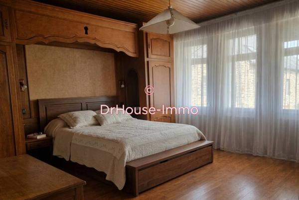 Maison à vendre 9 pièces de 230 m²