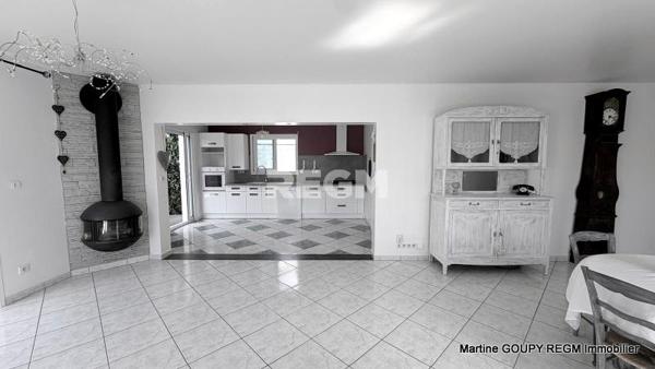 La Chapelle-Saint-Mesmin (45380) LA CHAPELLE SAINT MESMIN (45) – MAISON 149 m²/sol - Parcelle de 1 470 m² arborée – Entretien irréprochable – C