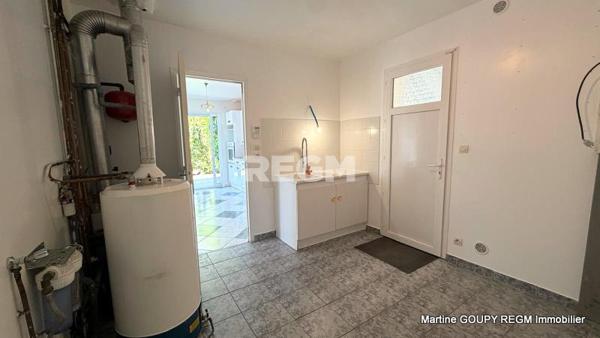 La Chapelle-Saint-Mesmin (45380) LA CHAPELLE SAINT MESMIN (45) – MAISON 149 m²/sol - Parcelle de 1 470 m² arborée – Entretien irréprochable – C