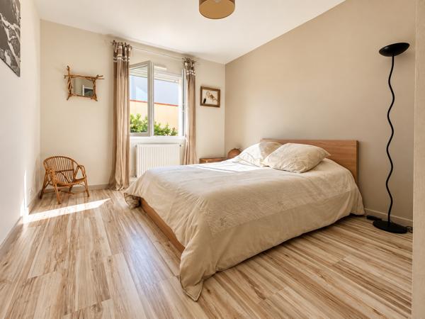Maison T6 206 m² - garage jardin