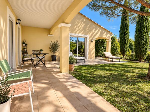 Maison T6 206 m² - garage jardin