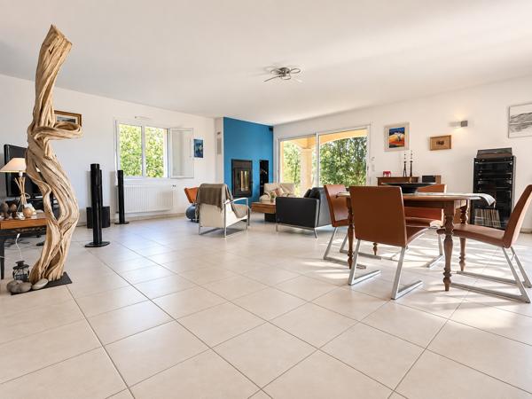 Maison T6 206 m² - garage jardin