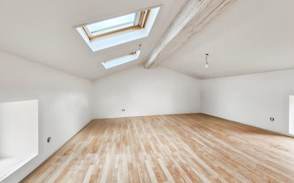 Maison à vendre    3 pièces • 65 m2 Saint-Geniès-de-Malgoirès