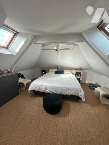 Lorient , Maison de caractère , 130 m2 hab , double garage, jardin