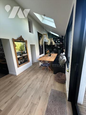 Lorient , Maison de caractère , 130 m2 hab , double garage, jardin