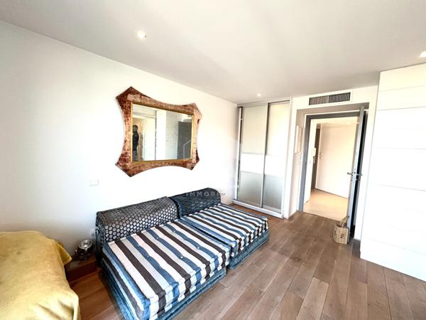 Appartement Juan Les Pins 3 pièce(s) 76.33 m2