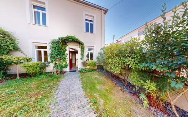 Maison à vendre    5 pièces • 154 m2 Volmerange-les-Mines