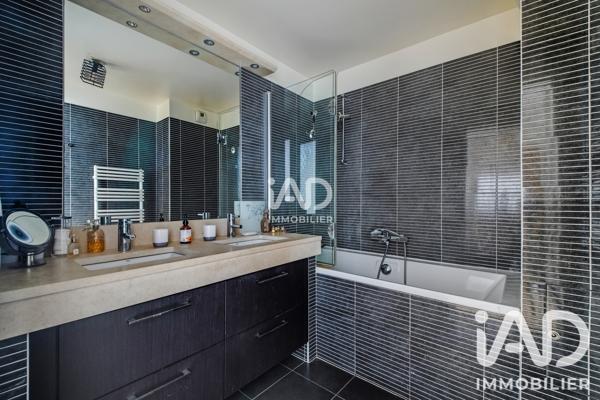 Appartement à vendre 3 pièces 70,13 m² Levallois-Perret