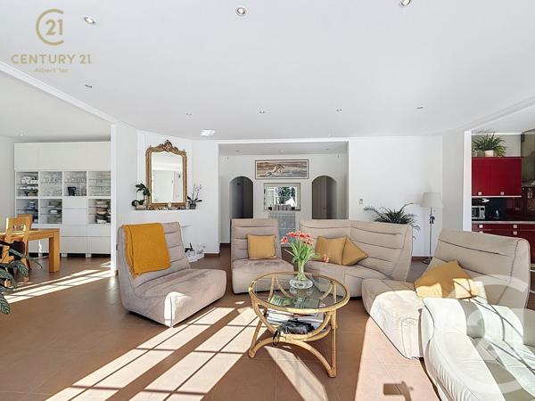 Maison à vendre  7 pièces - 183,01 m2 JUAN LES PINS - 06