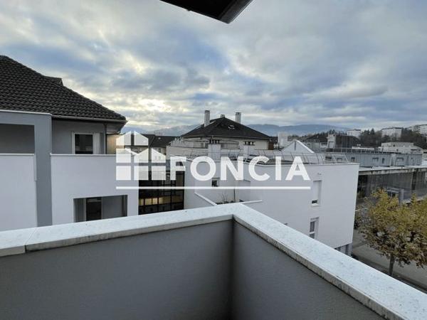 Location Appartement 5 pièces 110.7 m² - 4 PASSAGE JACQUARD Cran Gevrier 74960