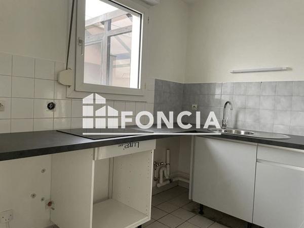 Location Appartement 5 pièces 110.7 m² - 4 PASSAGE JACQUARD Cran Gevrier 74960