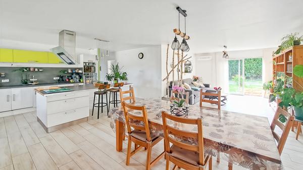 Proche de PEYREHORADE