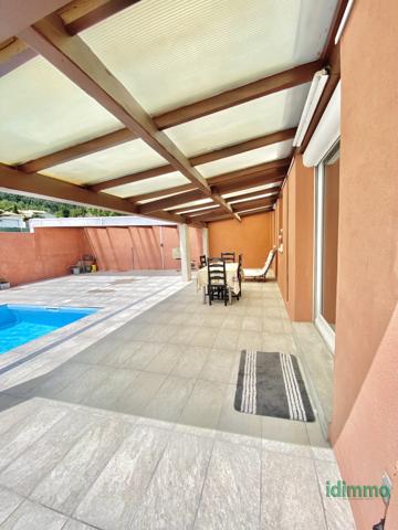 Charmante Maison Rénovée de 120 m2 avec 4 chambres, terrain, piscine à Annonay Annonay (07100)