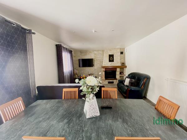 Charmante Maison Rénovée de 120 m2 avec 4 chambres, terrain, piscine à Annonay Annonay (07100)