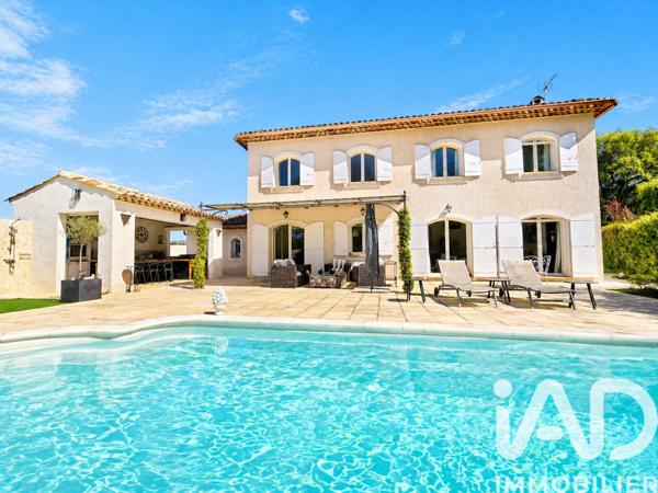 Maison à vendre 5 pièces 195 m² Vidauban