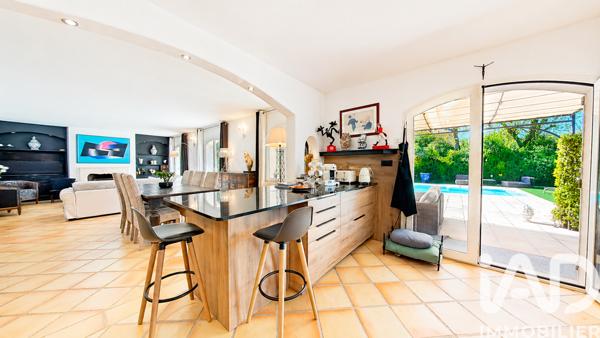 Maison à vendre 5 pièces 195 m² Vidauban