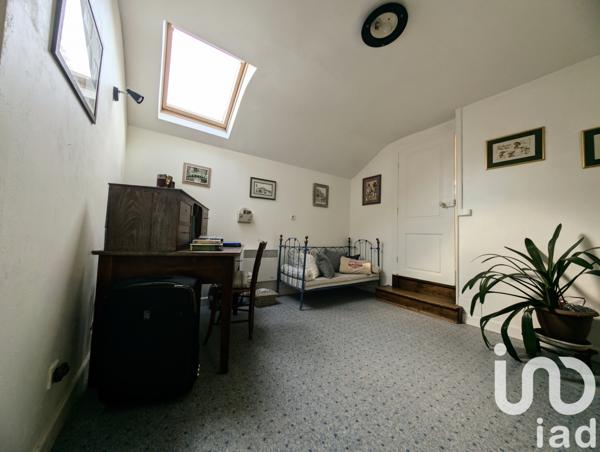 Maison à vendre 7 pièces 147 m² La Jonchère-Saint-Maurice