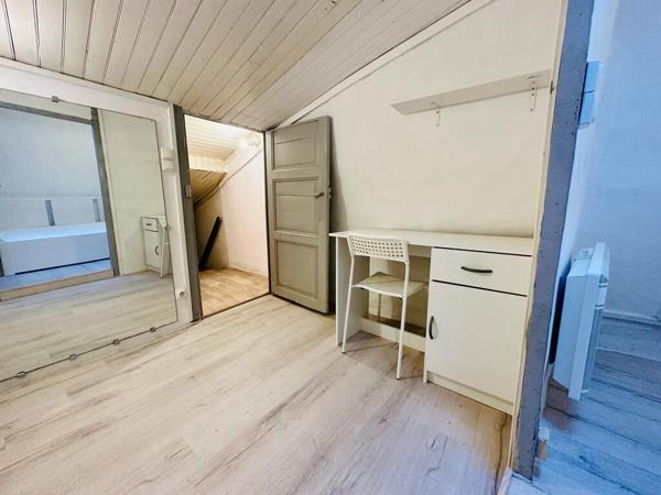 Maison de ville T2 bis meublée St Andre De Sangonis