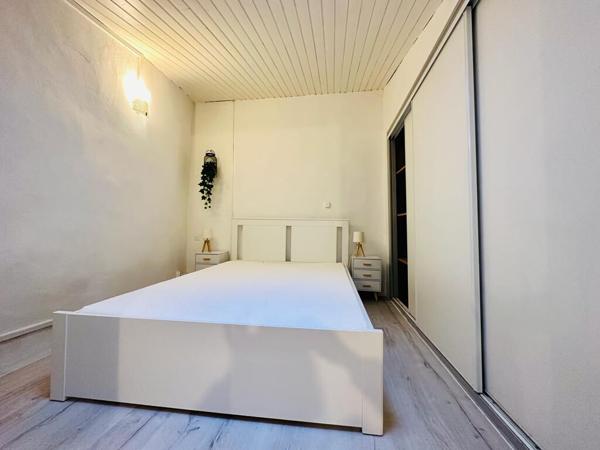 Maison de ville T2 bis meublée St Andre De Sangonis