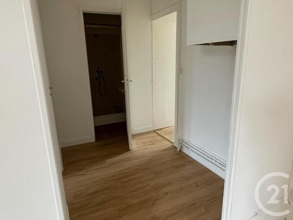 Maison à vendre  9 pièces - 220,60 m2 SANCOINS - 18