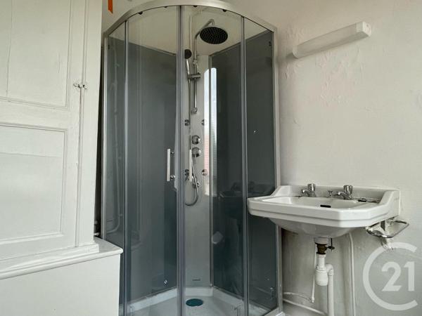 Maison à vendre  9 pièces - 220,60 m2 SANCOINS - 18