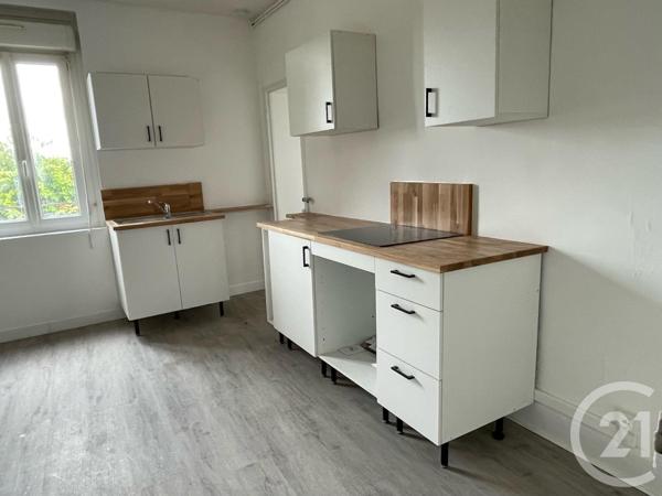 Maison à vendre  9 pièces - 220,60 m2 SANCOINS - 18