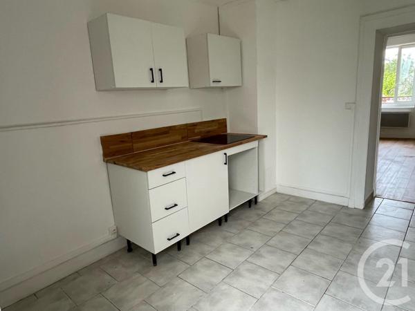 Maison à vendre  9 pièces - 220,60 m2 SANCOINS - 18